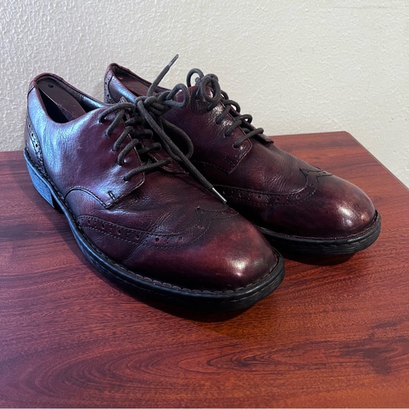Born BOC Men 10.5 Brogue Wing Tip Oxfords Brown Distressed Leather Dress Shoes - Picture 8 of 15